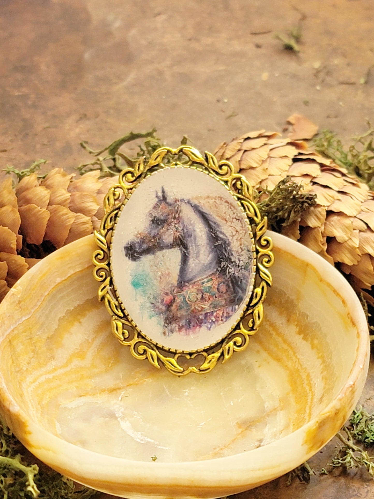 Arabian horse art pin brooch