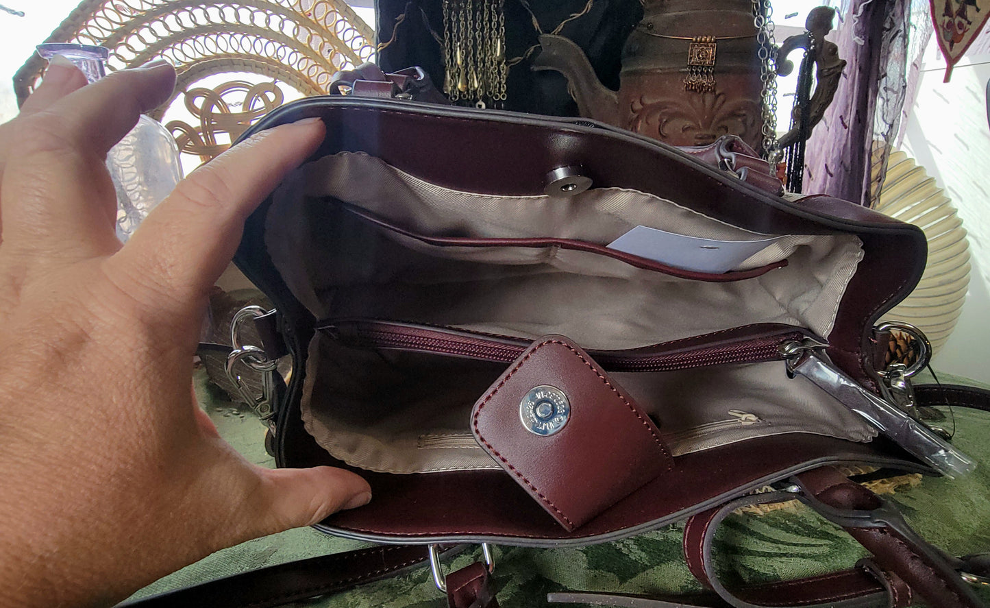 Beautiful Nine West Arabian Horse handbag