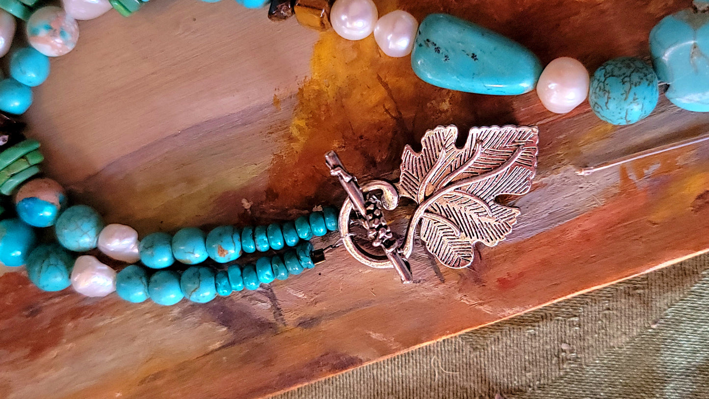 Turquoise hand painted Arabian necklace